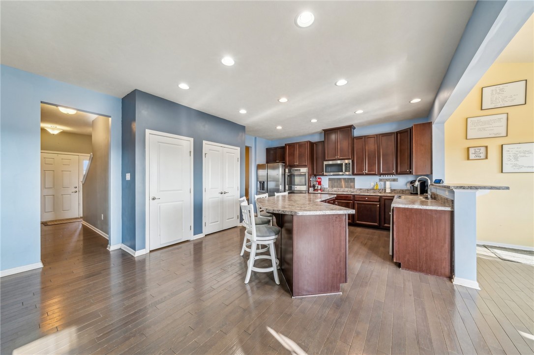 414 Muirfield Ct