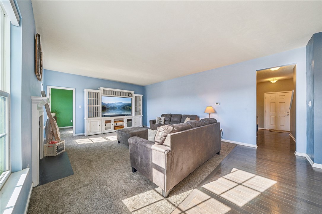 414 Muirfield Ct