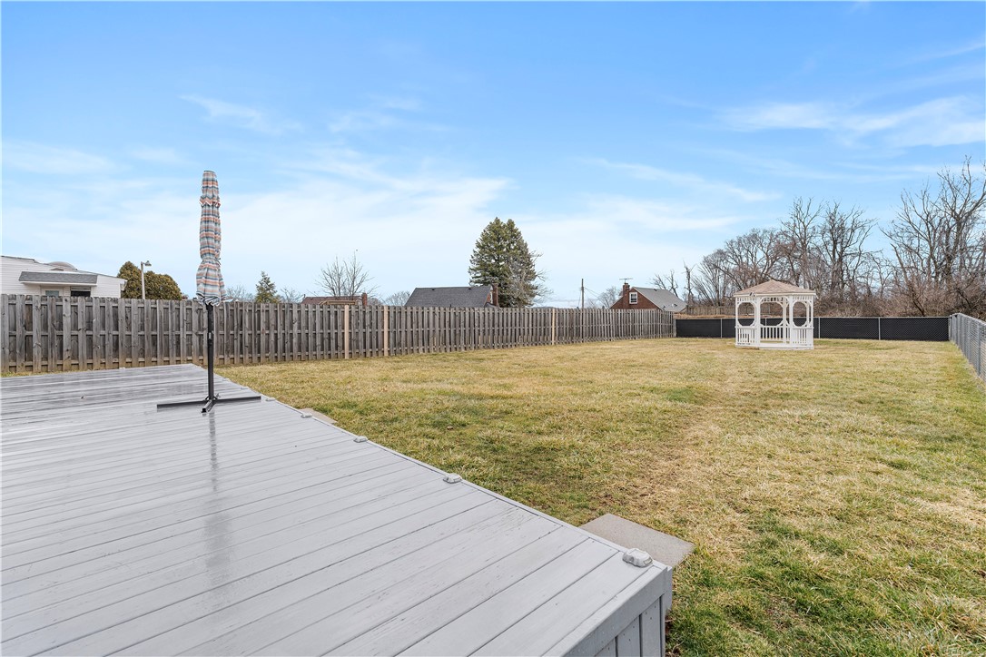 702 Overhill Dr