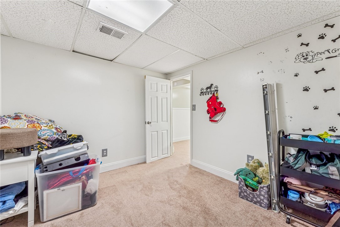 124 Carousel Dr