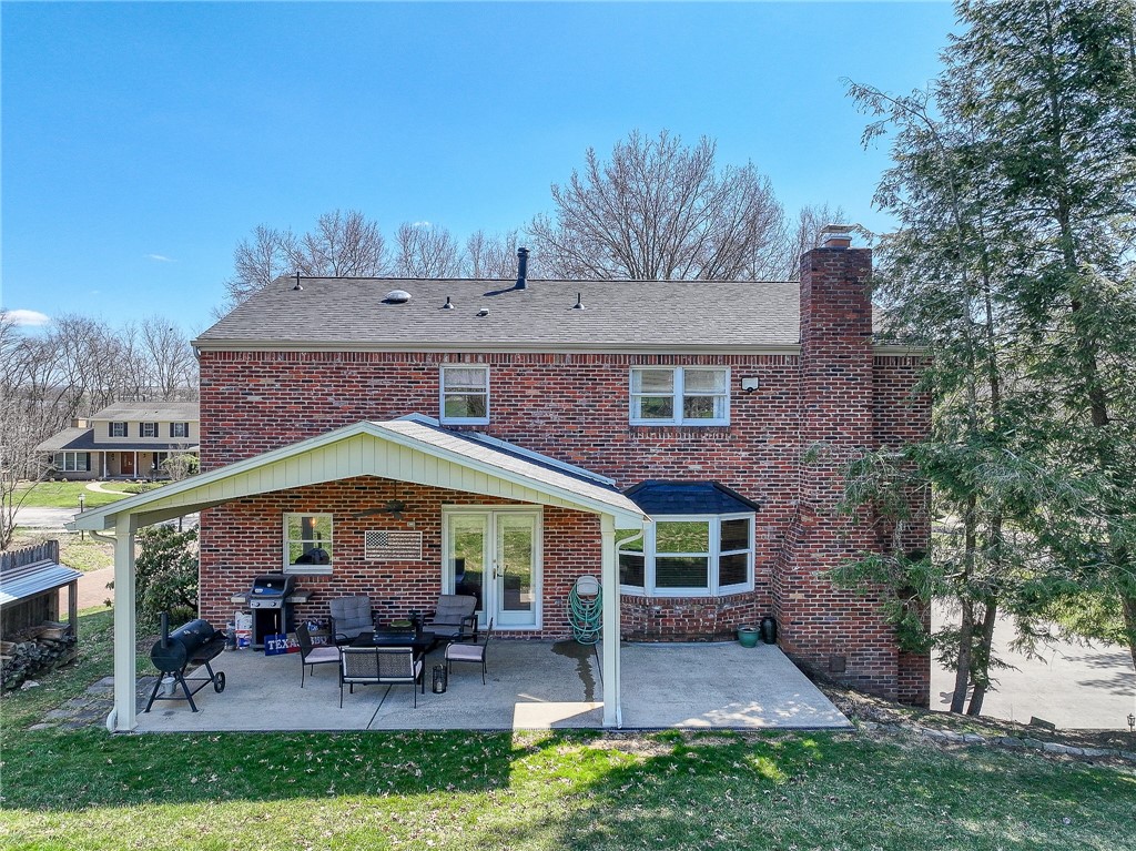 5910 Graybrooke Dr