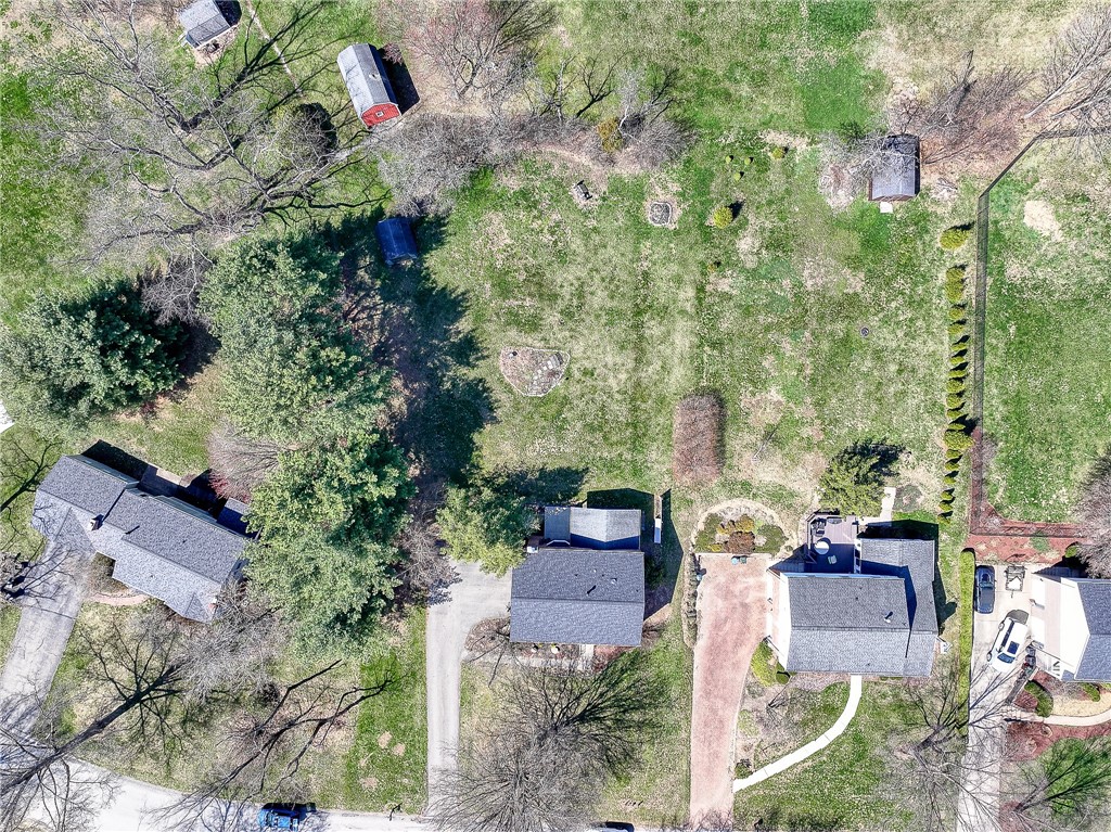 5910 Graybrooke Dr