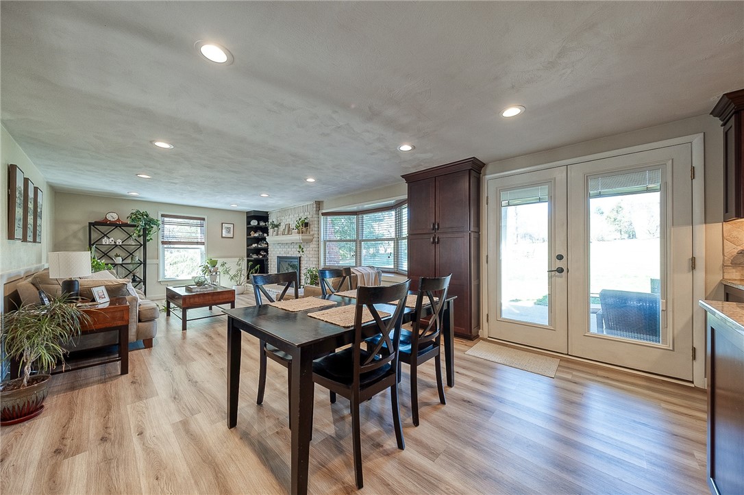 5910 Graybrooke Dr