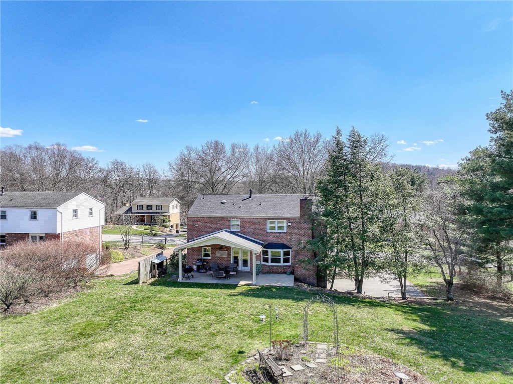 5910 Graybrooke Dr