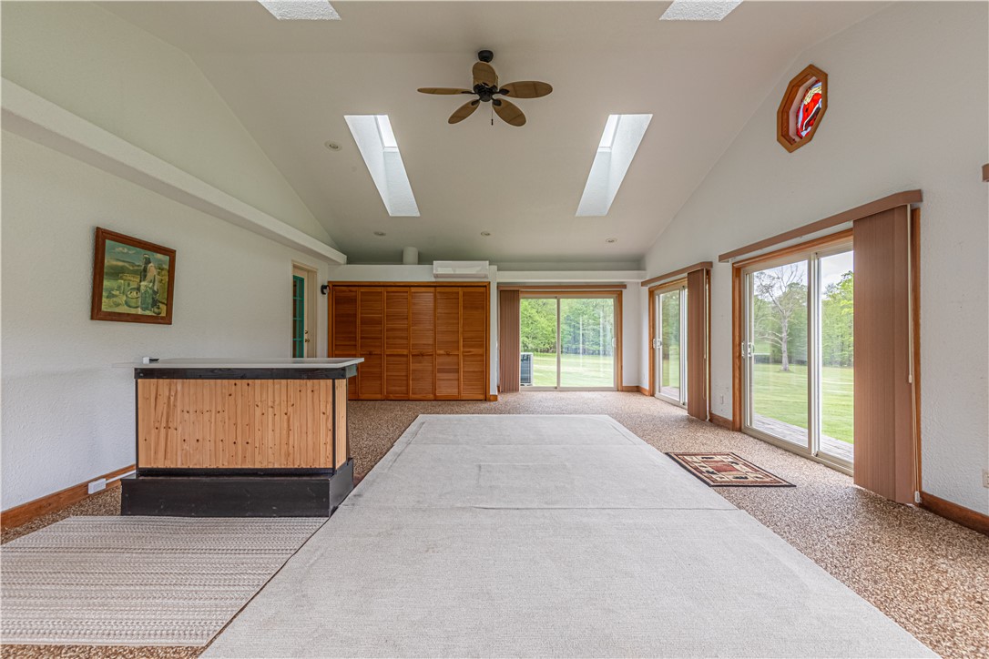166 Ed Lees Ln