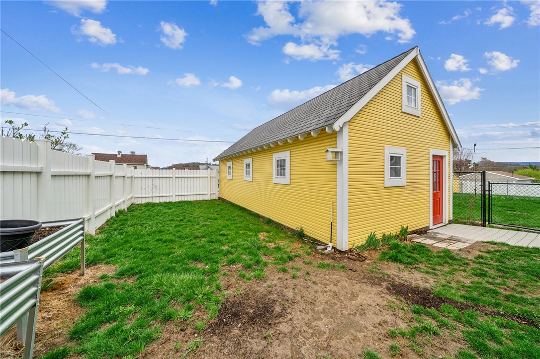 26 2nd Avenue