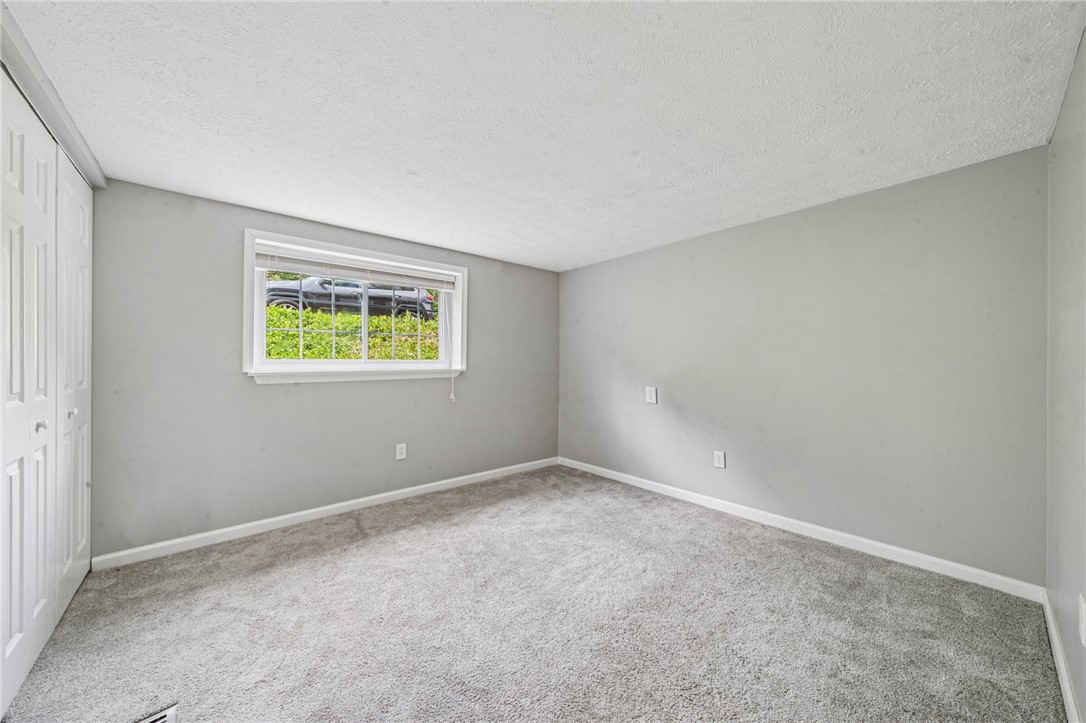 231 Coxcomb Hill Rd 3
