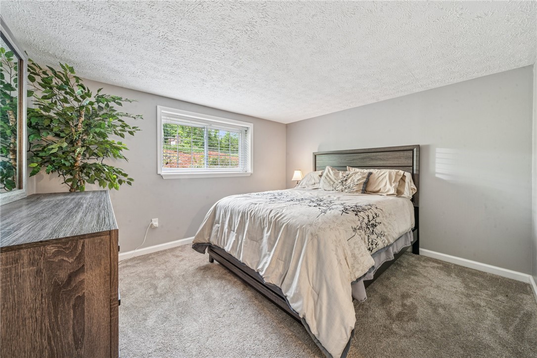 231 Coxcomb Hill Rd 3