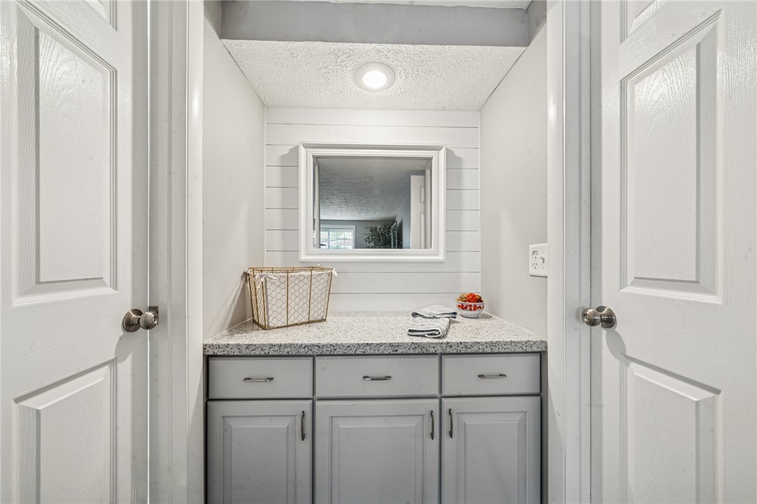 231 Coxcomb Hill Rd 3
