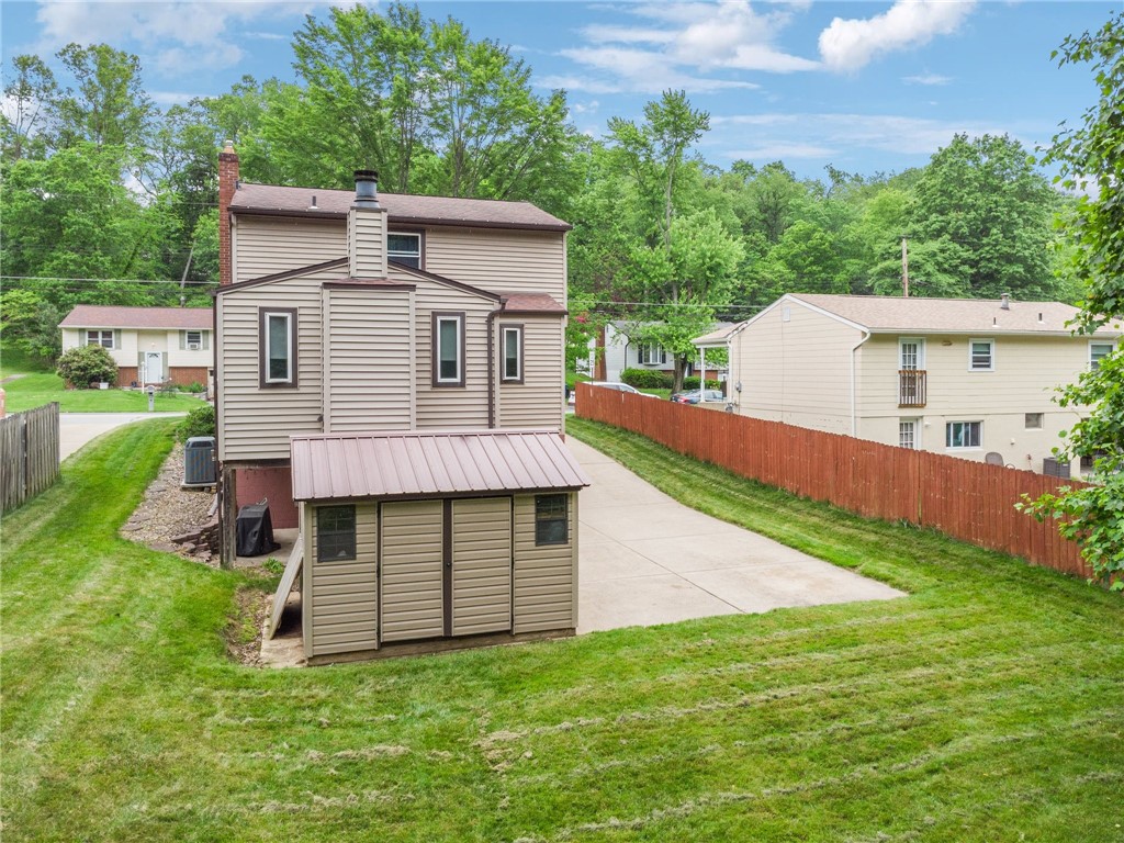 724 Pine Valley Dr