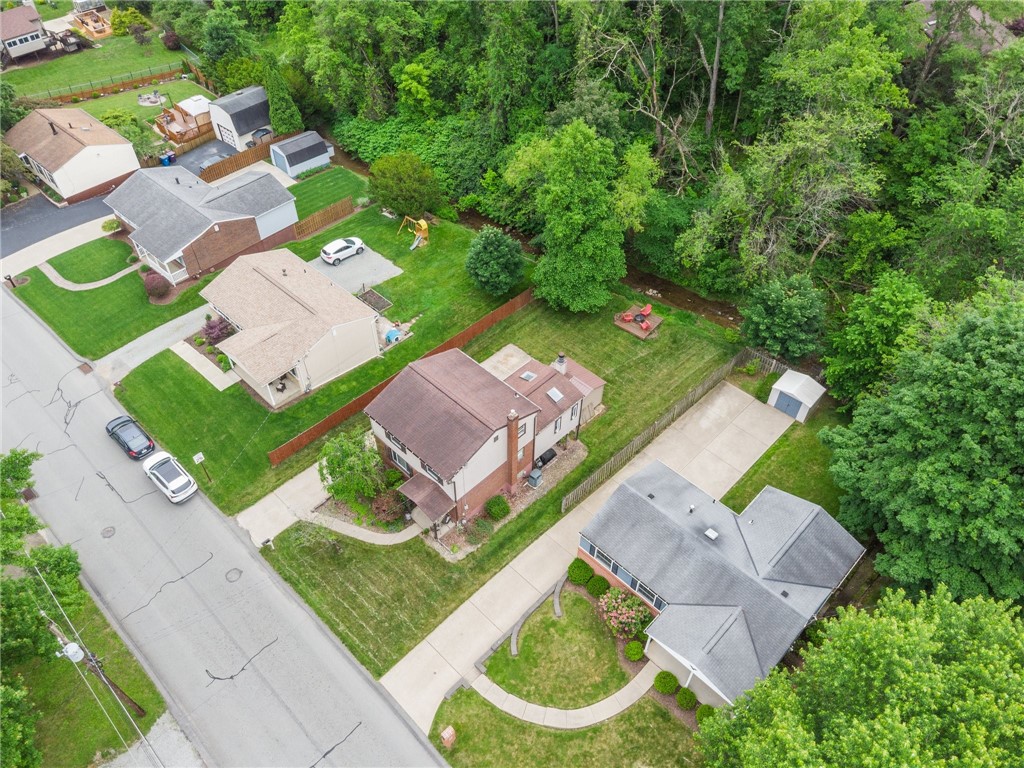 724 Pine Valley Dr
