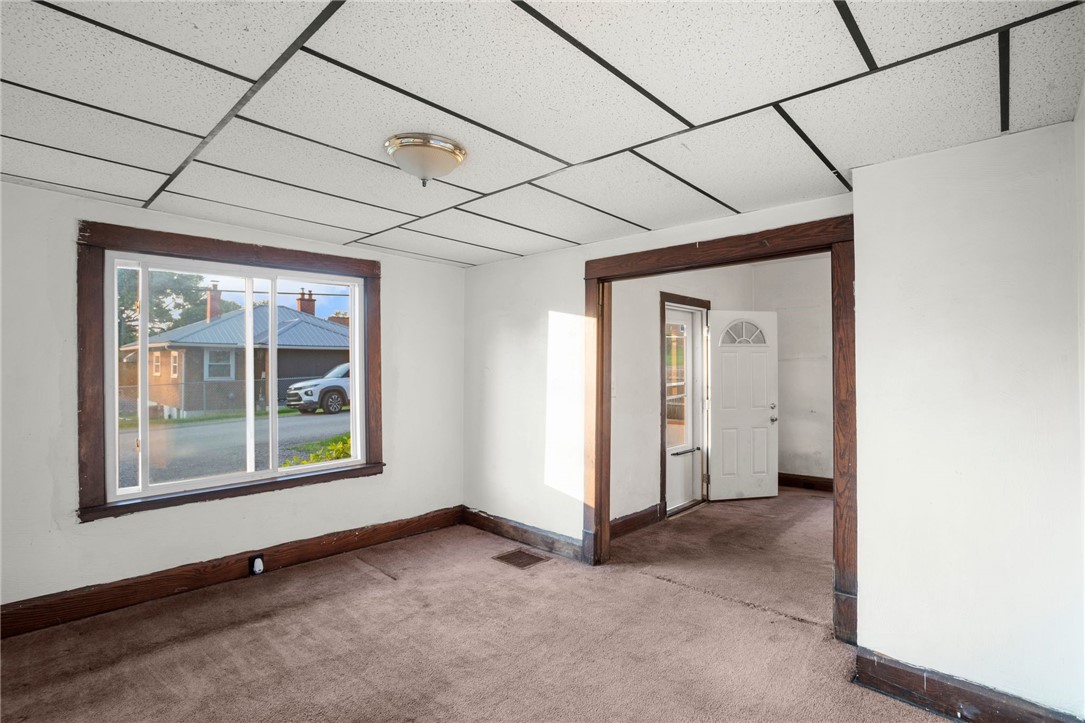 637 Memorial Drive
