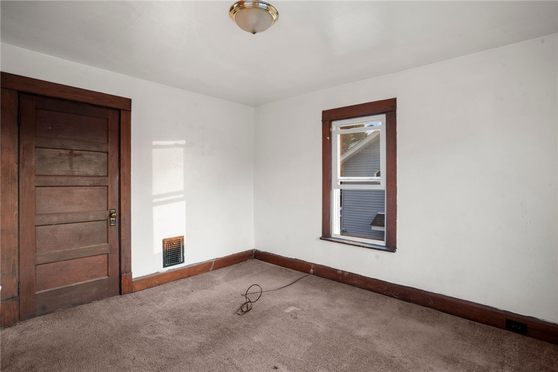637 Memorial Drive