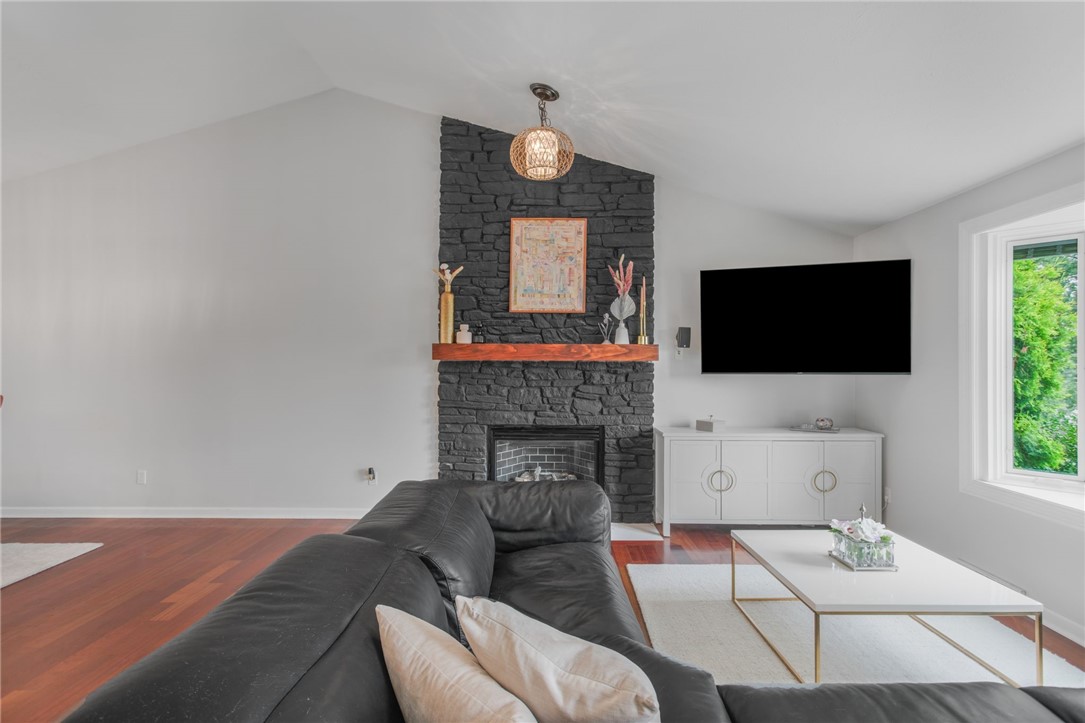 231 Loretta Dr