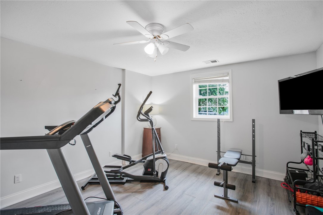 231 Loretta Dr