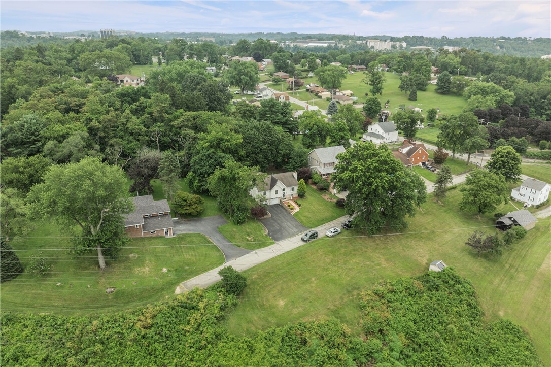 231 Loretta Dr