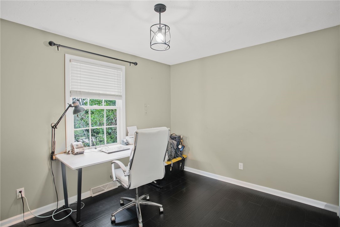 231 Loretta Dr