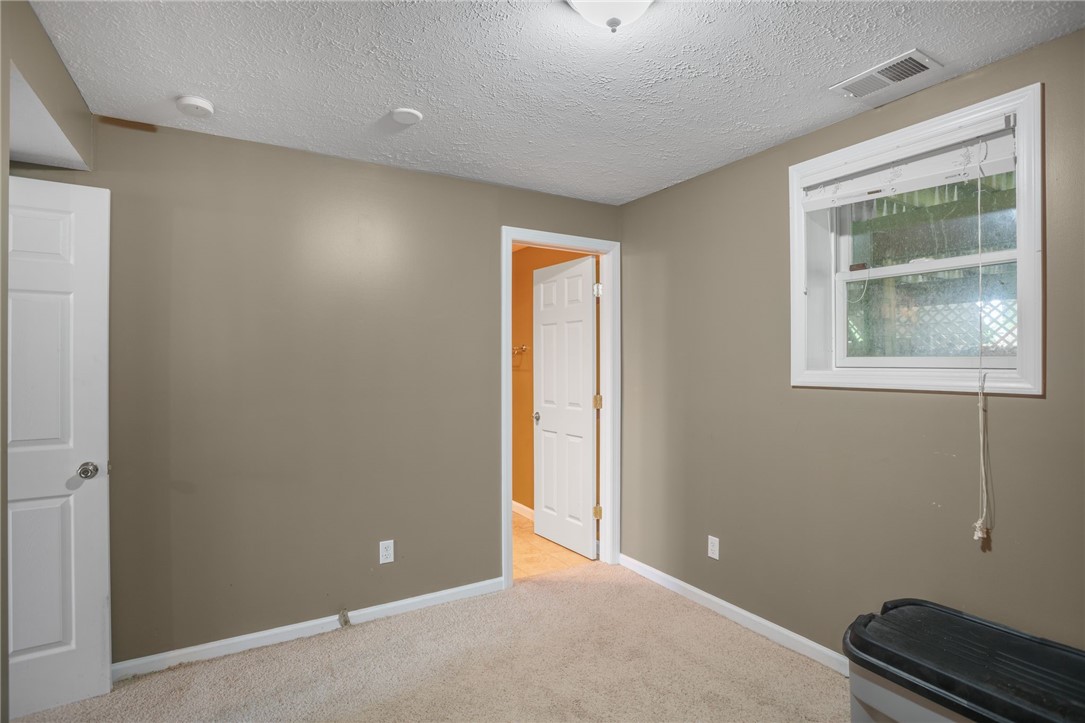 231 Loretta Dr