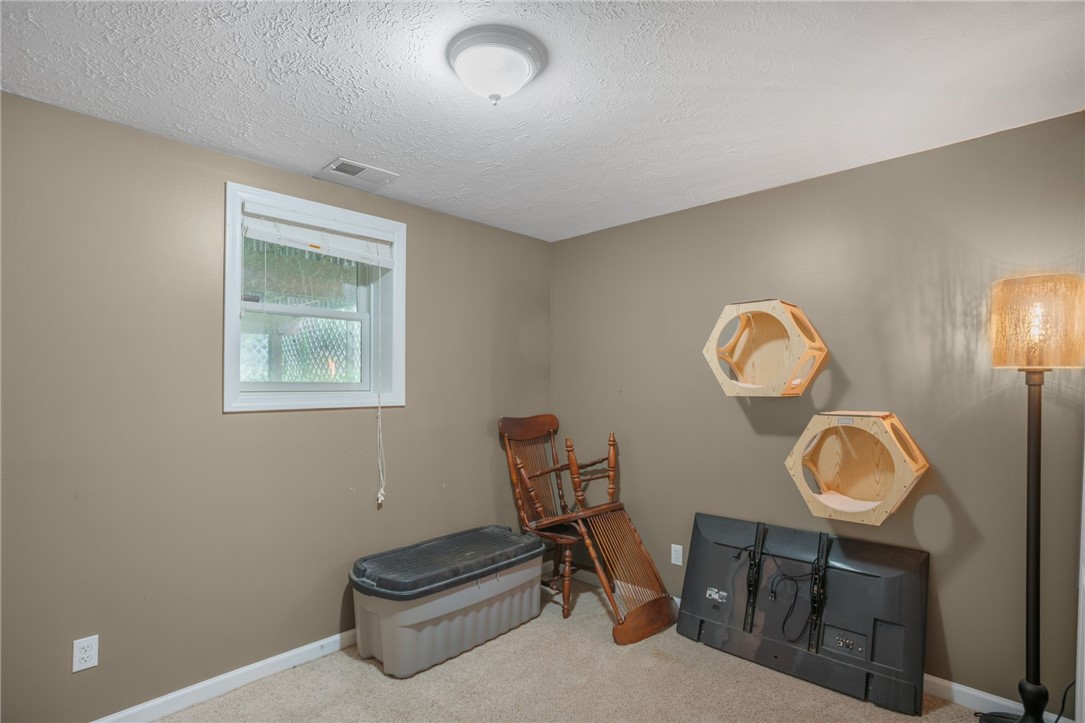 231 Loretta Dr