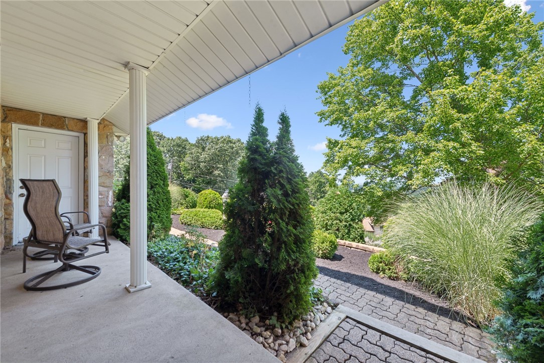 3218 Ridgeway Rd