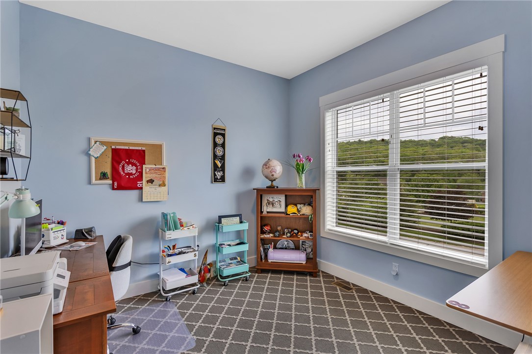 5525 Fontana Court