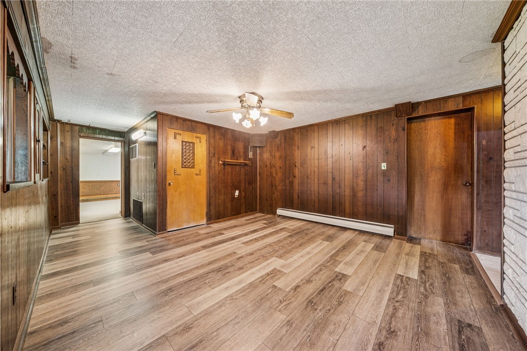 974 Renton Rd
