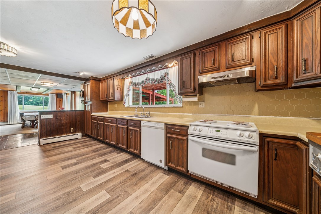 974 Renton Rd