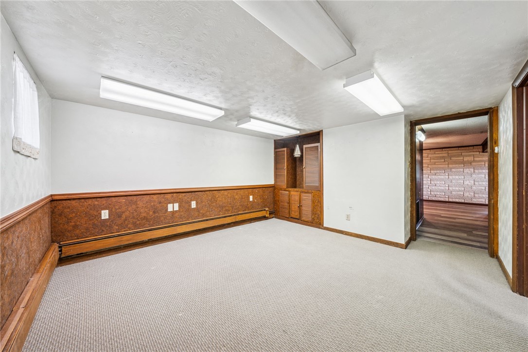974 Renton Rd