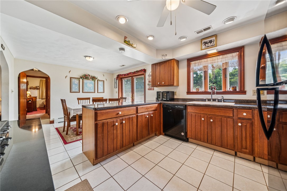974 Renton Rd