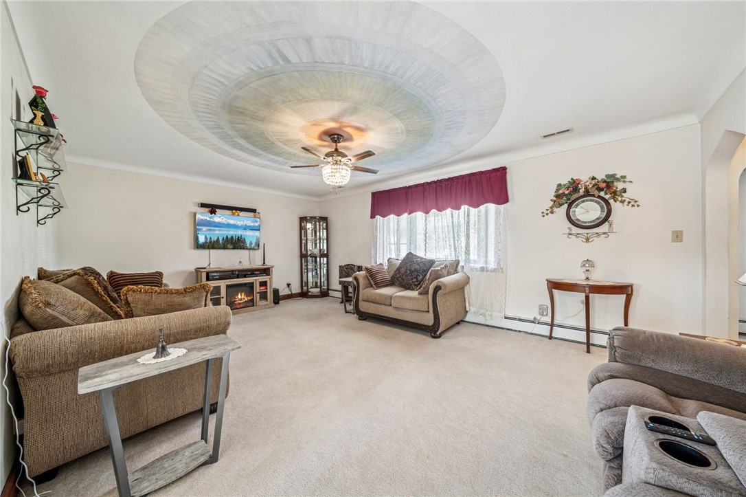 974 Renton Rd