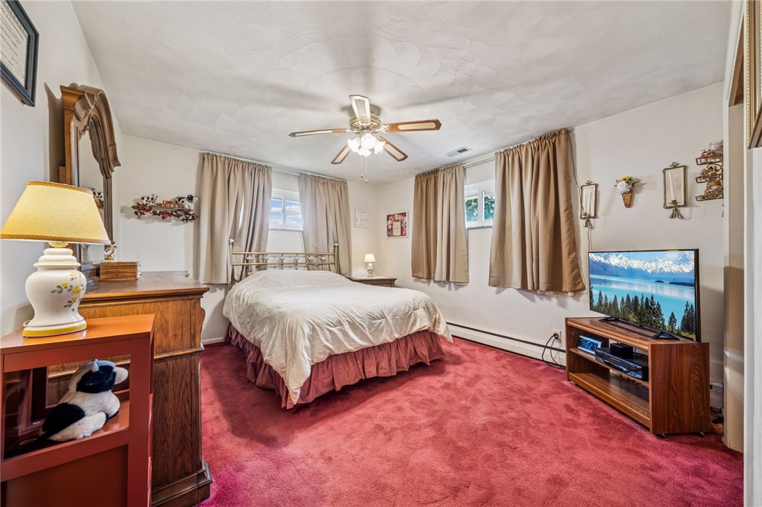974 Renton Rd
