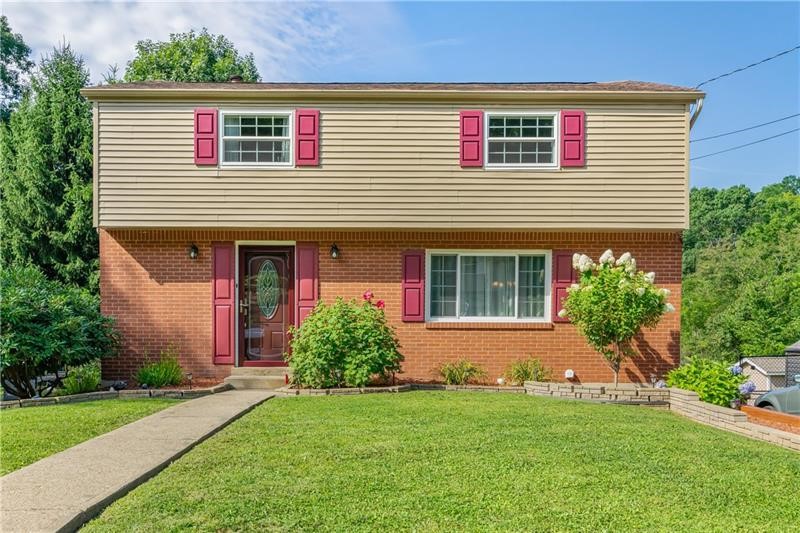 1513 Sugarloaf Dr