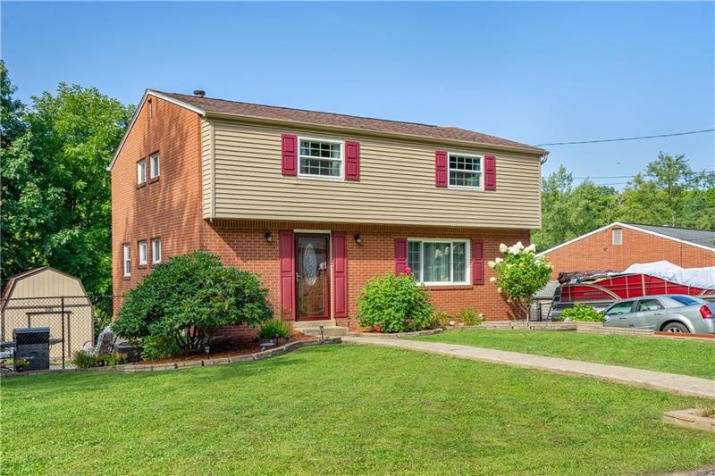 1513 Sugarloaf Dr