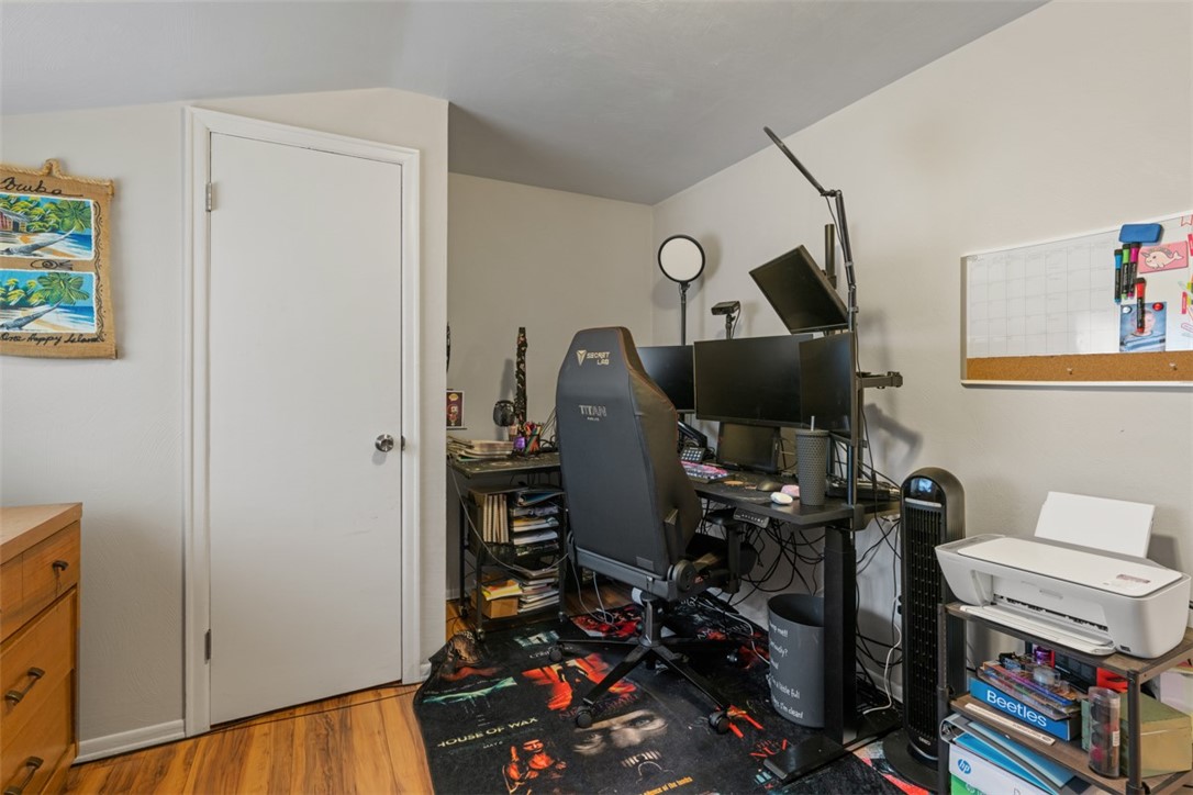 1513 Sugarloaf Dr