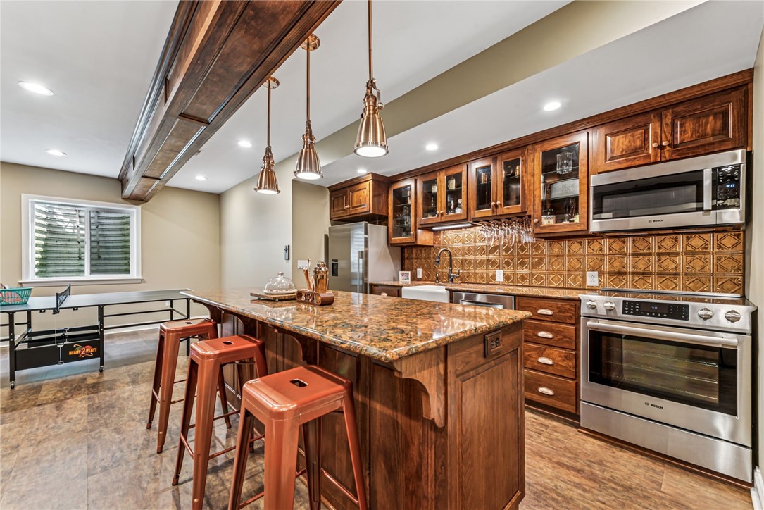 112 Redmond Ct