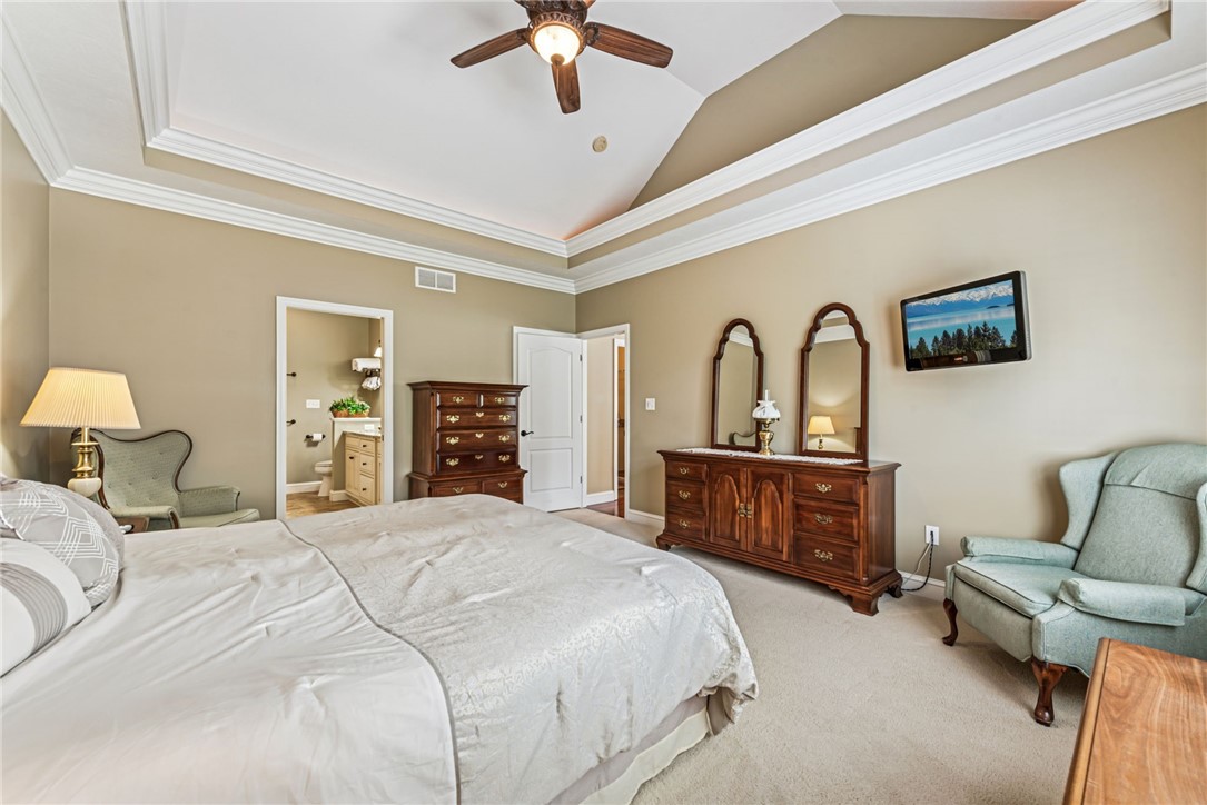 112 Redmond Ct