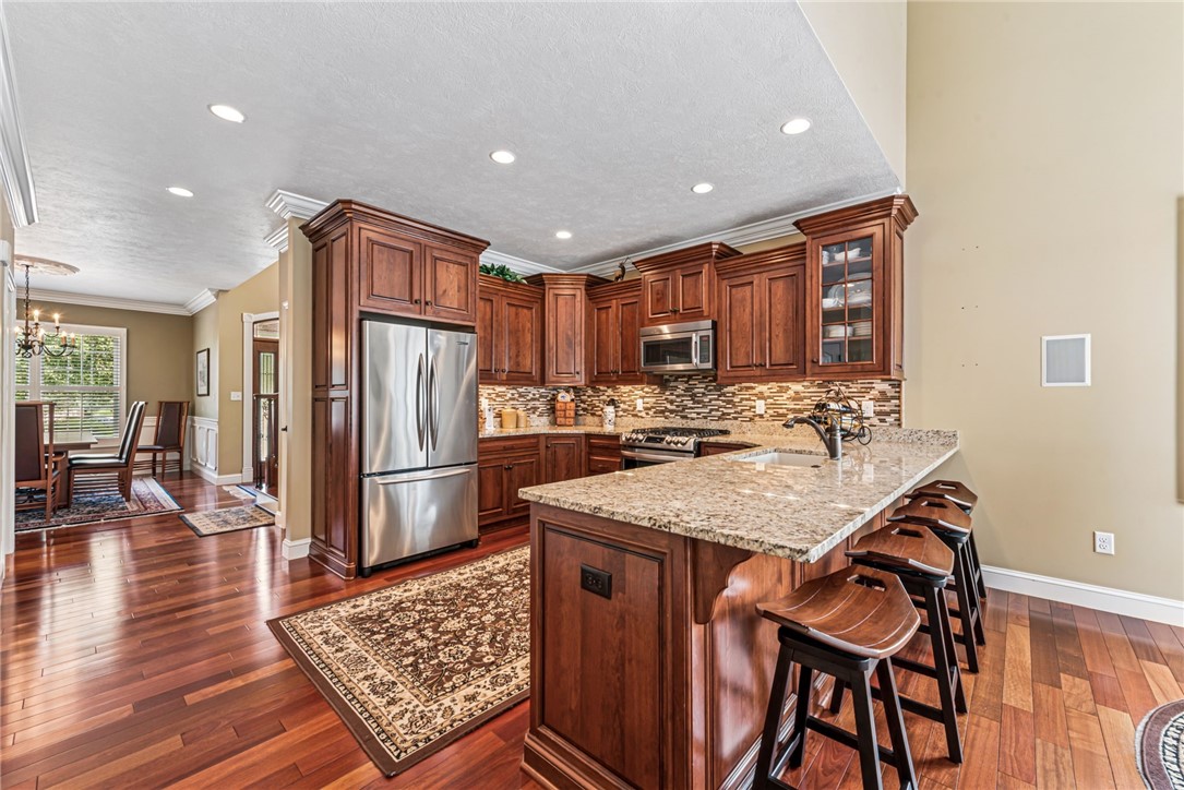 112 Redmond Ct