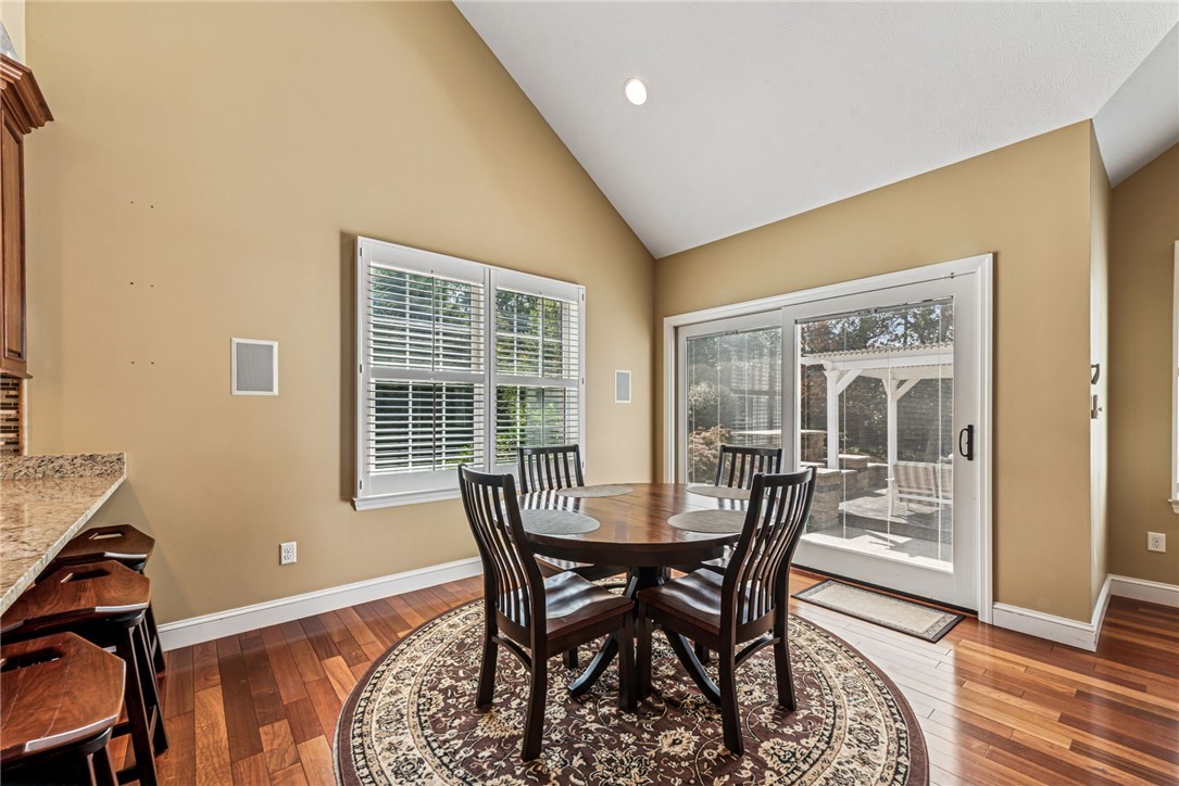 112 Redmond Ct