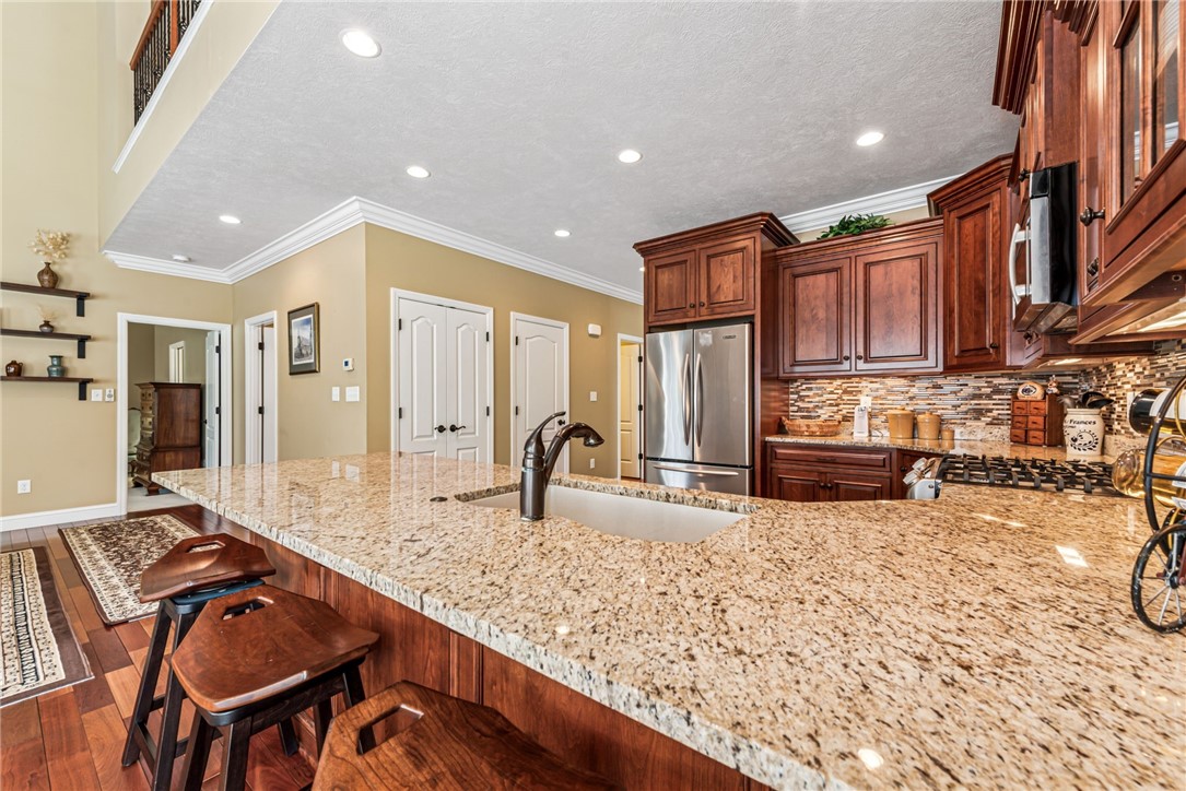 112 Redmond Ct