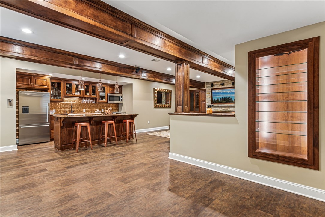 112 Redmond Ct