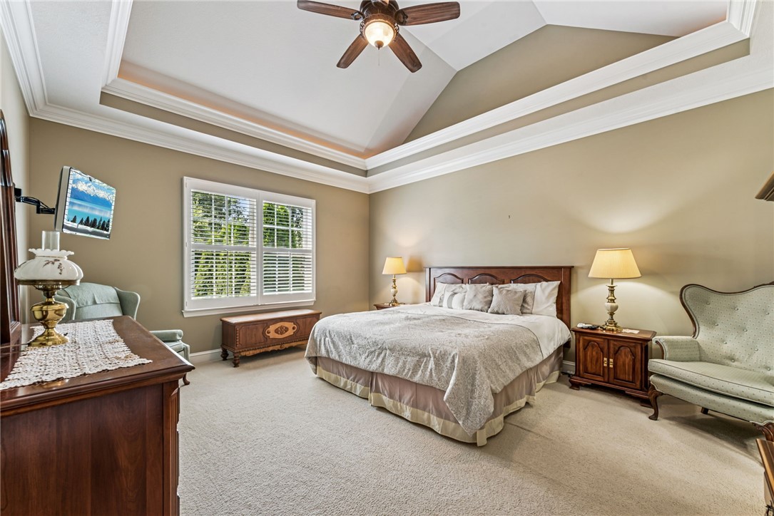 112 Redmond Ct