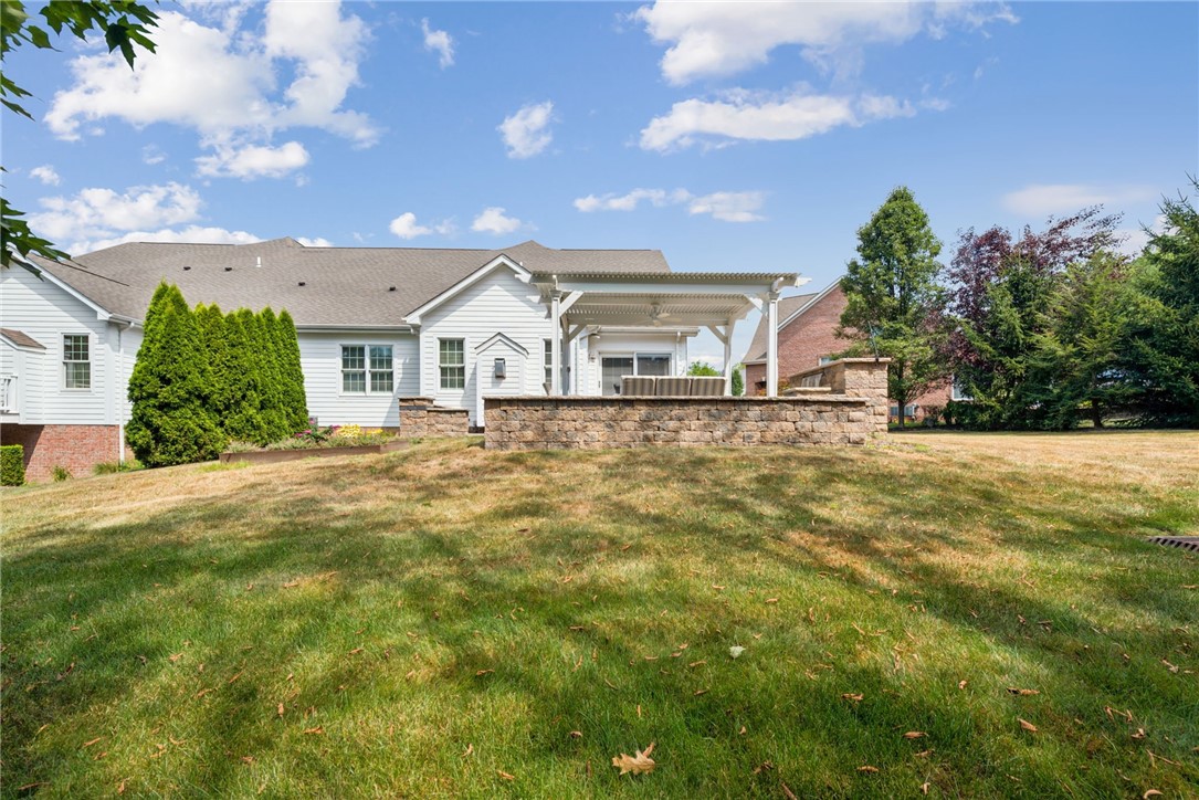 112 Redmond Ct