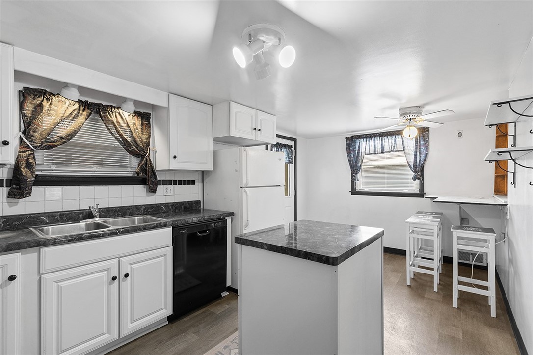 537 Woodmont Ave