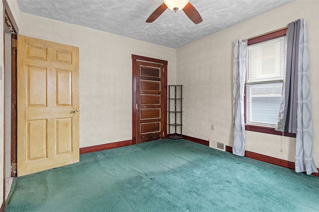 537 Woodmont Ave
