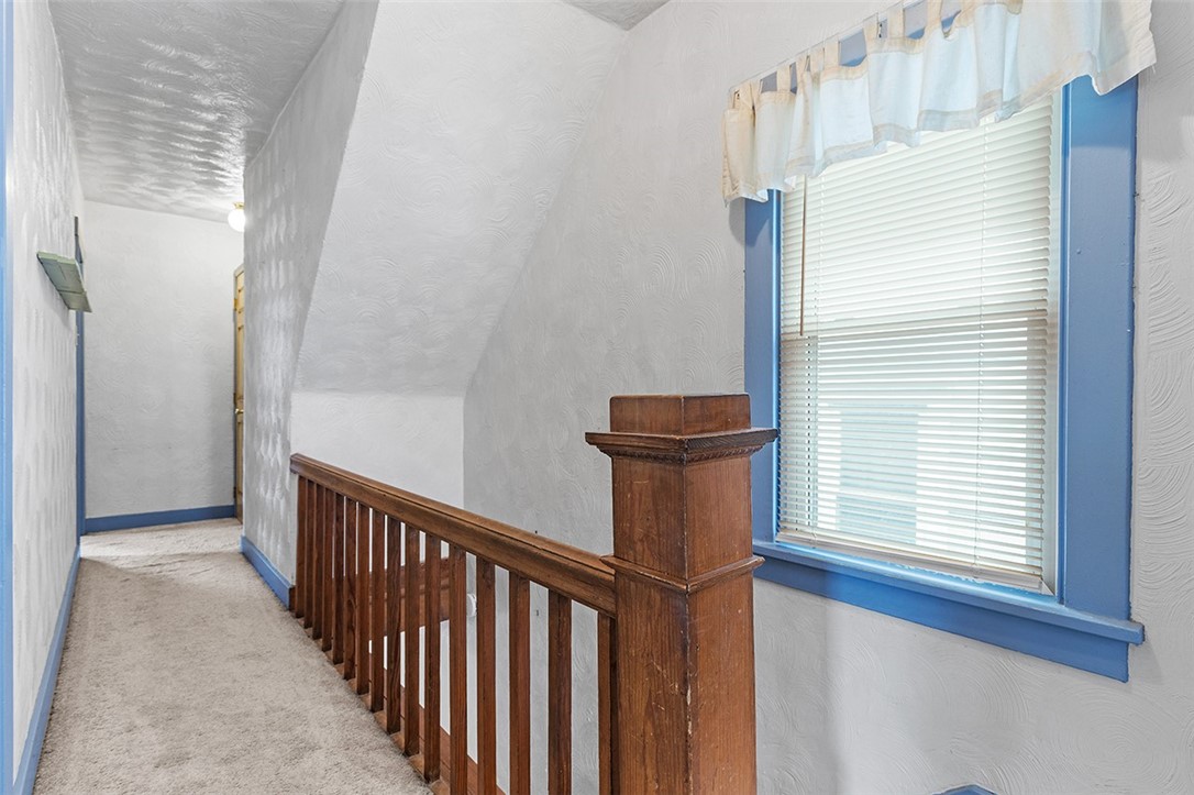 537 Woodmont Ave