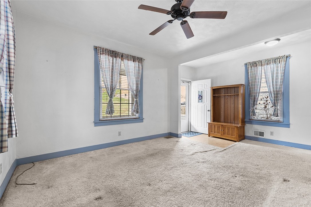 537 Woodmont Ave