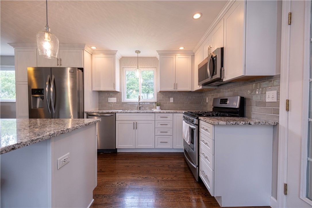 1169 La Salle Rd