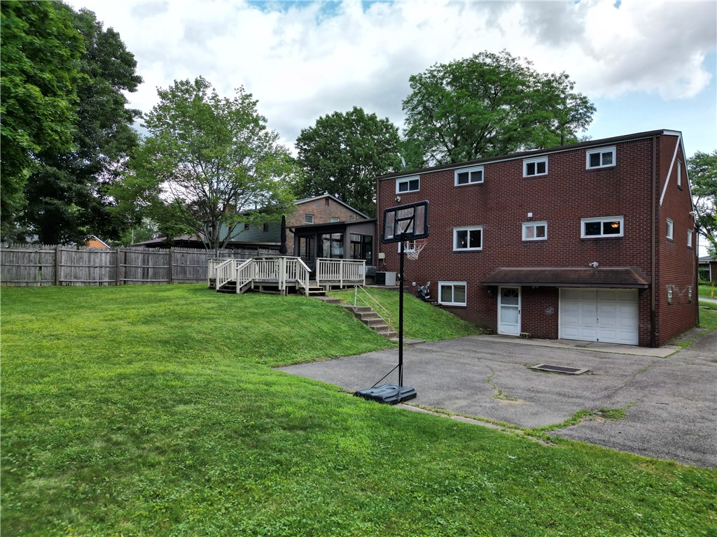 1169 La Salle Rd