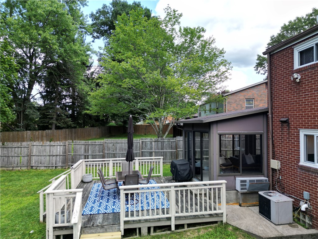 1169 La Salle Rd