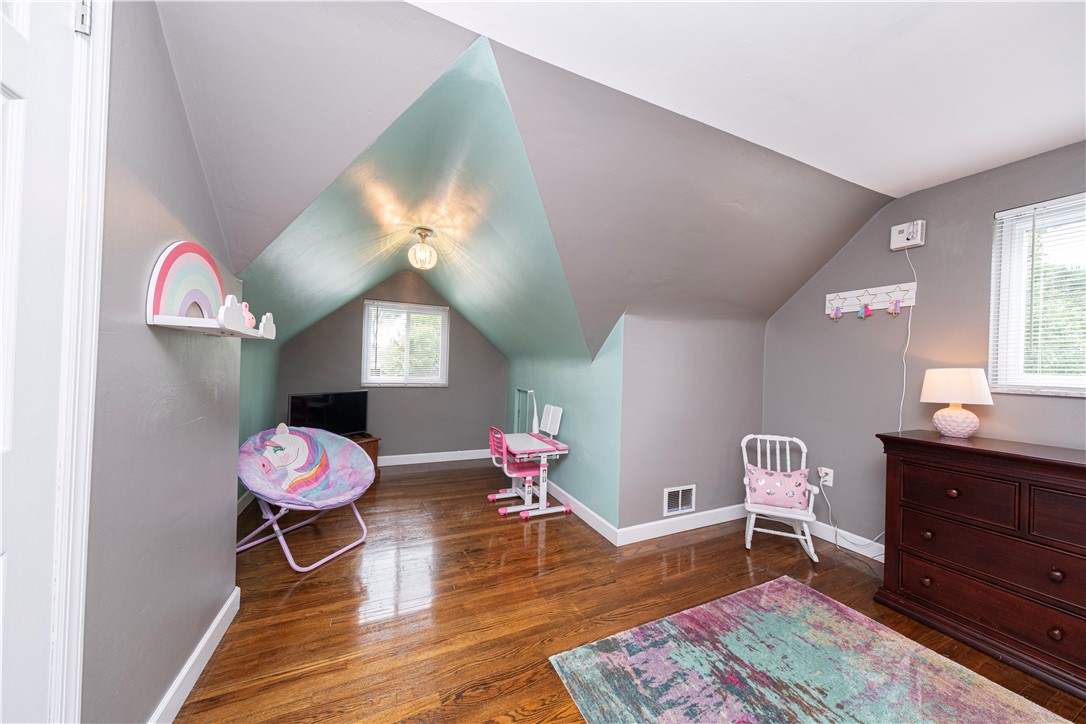 1169 La Salle Rd